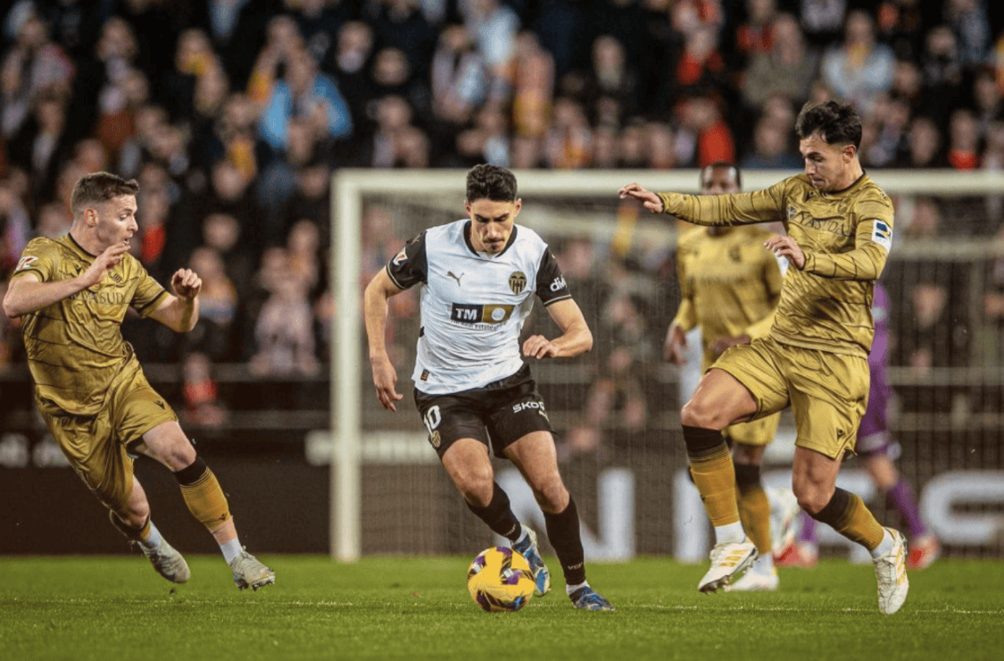 风云突变！瓦伦西亚冲刺阶段止住颓势，德国杯版图或变，赛场秩序良好，赛季目标并未改变的简单介绍-开云娱乐