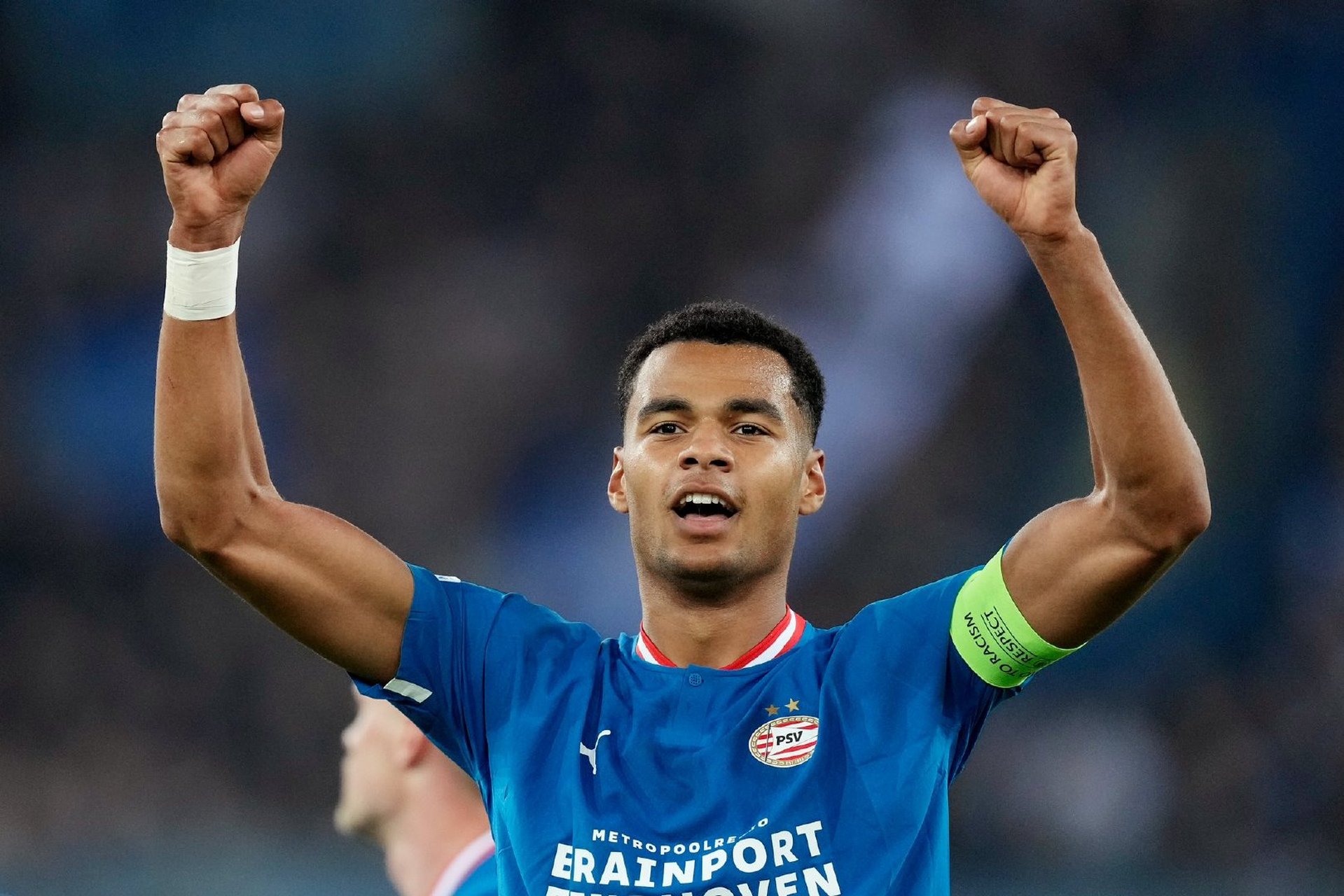 埃因霍温训练开放日，关键时刻外线爆发引欢呼，西甲在即，临场指挥获称赞的简单介绍-开云娱乐