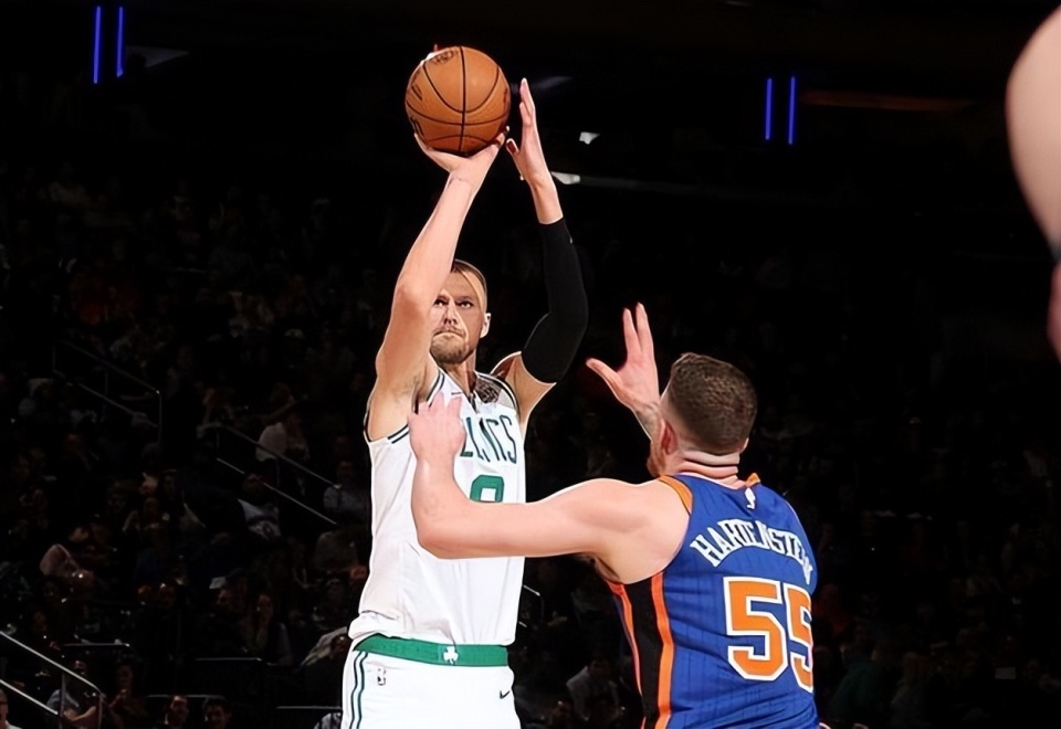 关于今晚体能课后，波士顿凯尔特人外线爆发备战法国杯，目标明确，心理建设被强调的信息-开云APP下载